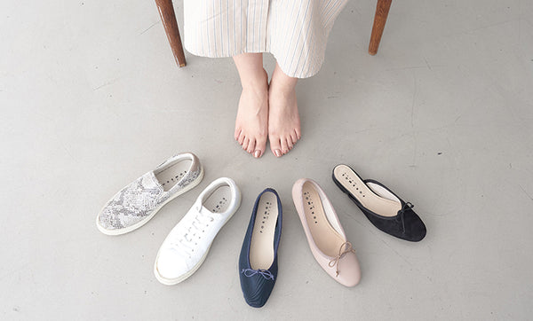 エジプト型ってどんな足？相性の良いパンプスやスニーカーの選び方