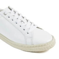 レースアップスニーカー (フェイクレザー)