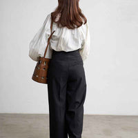 スリッポンスニーカー