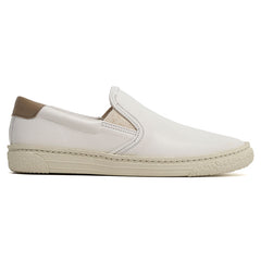 スリッポンスニーカー