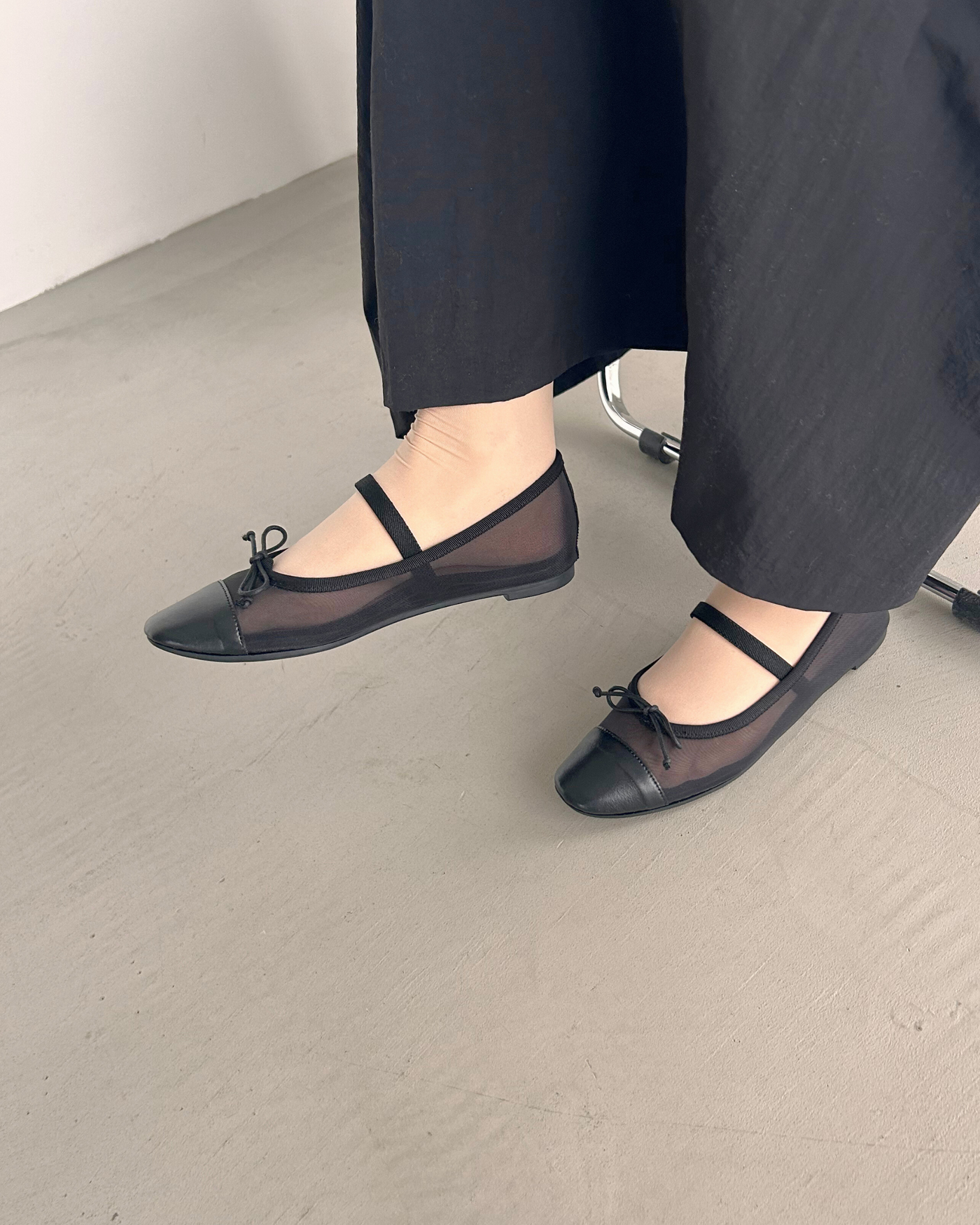 ストラップ付チュールバレエ