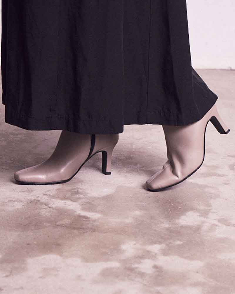 スクエアセンターシームブーツ