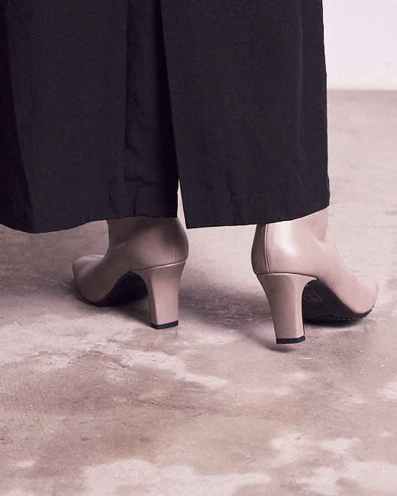 スクエアセンターシームブーツ