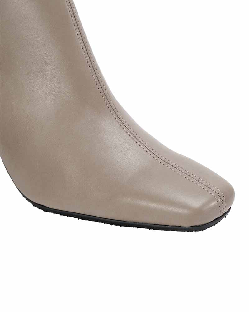 スクエアセンターシームブーツ