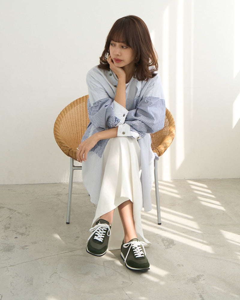 レザーコンビスニーカー