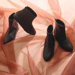 シンプルショートブーツ