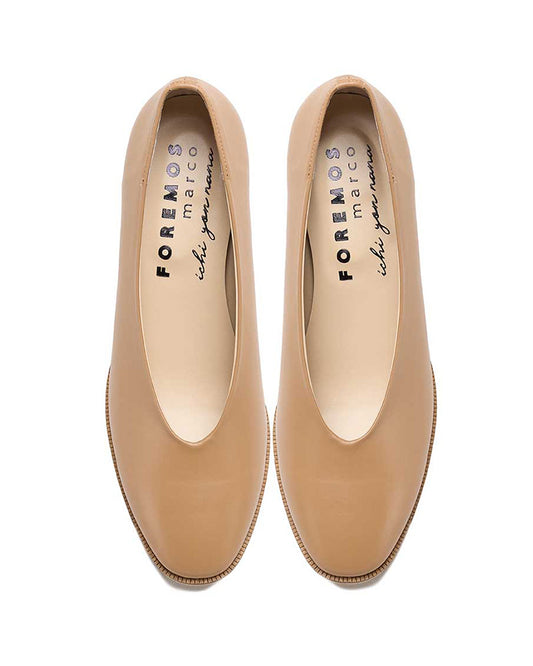 ナロースクエアパンプス