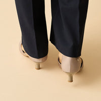 セパレートパンプス