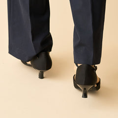 セパレートパンプス