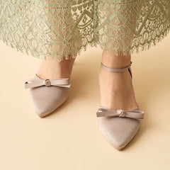 セパレートパンプス