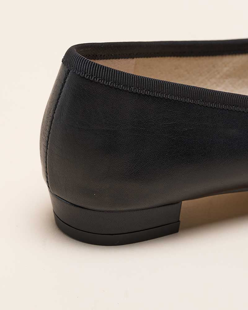 ポインテッドバレエ