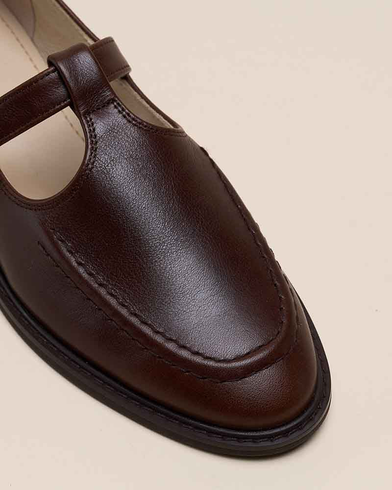 レザーTストラップシューズ