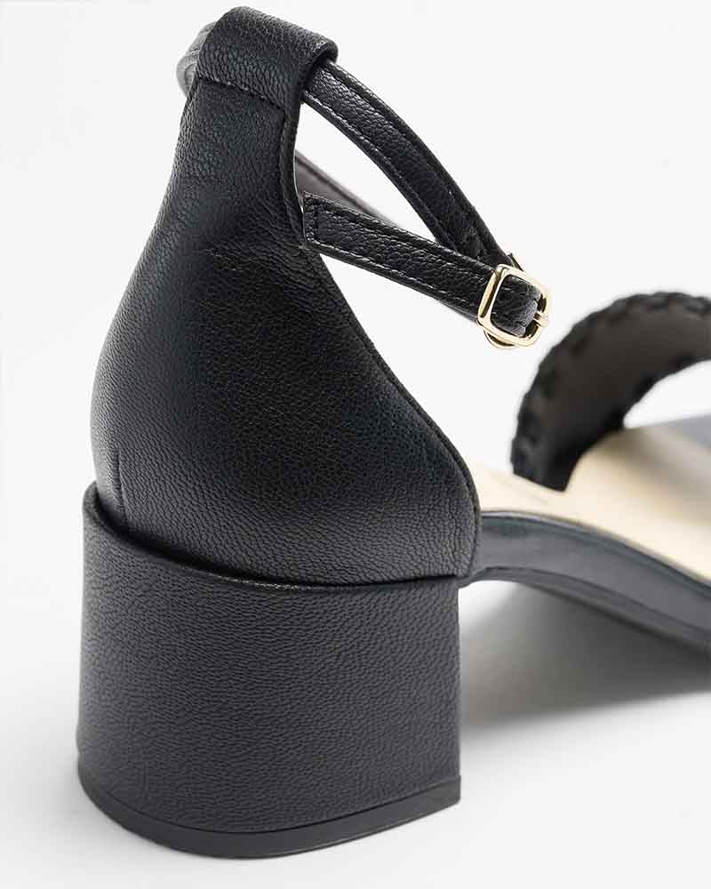 ハンドステッチレザーサンダル