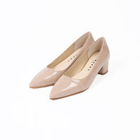 ポインテッドプレーンパンプス