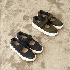 ベルテッドスニーカー