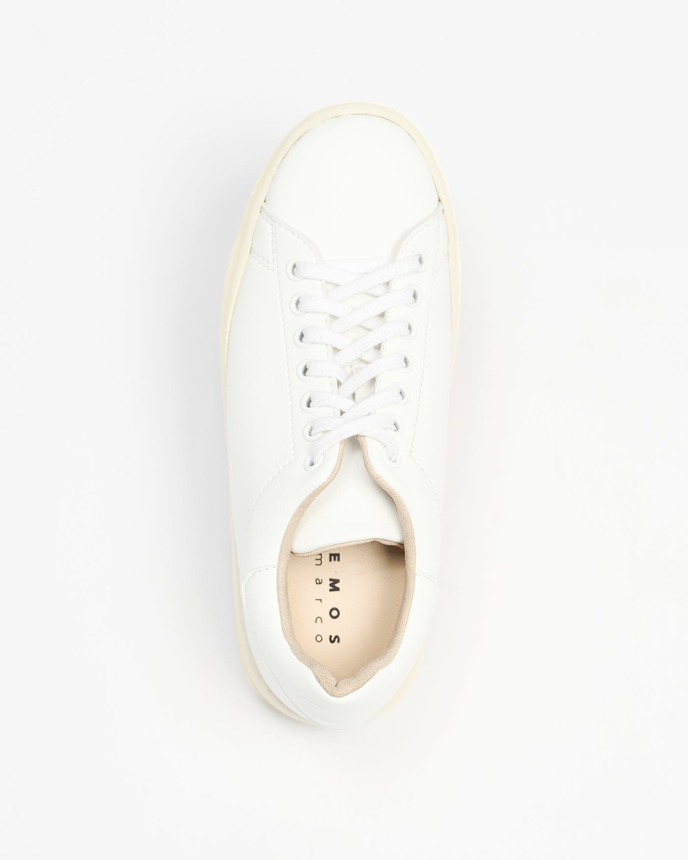 プラットフォームスニーカー