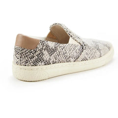 スリッポンスニーカー