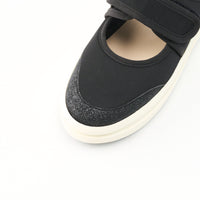 ベルテッドスニーカー