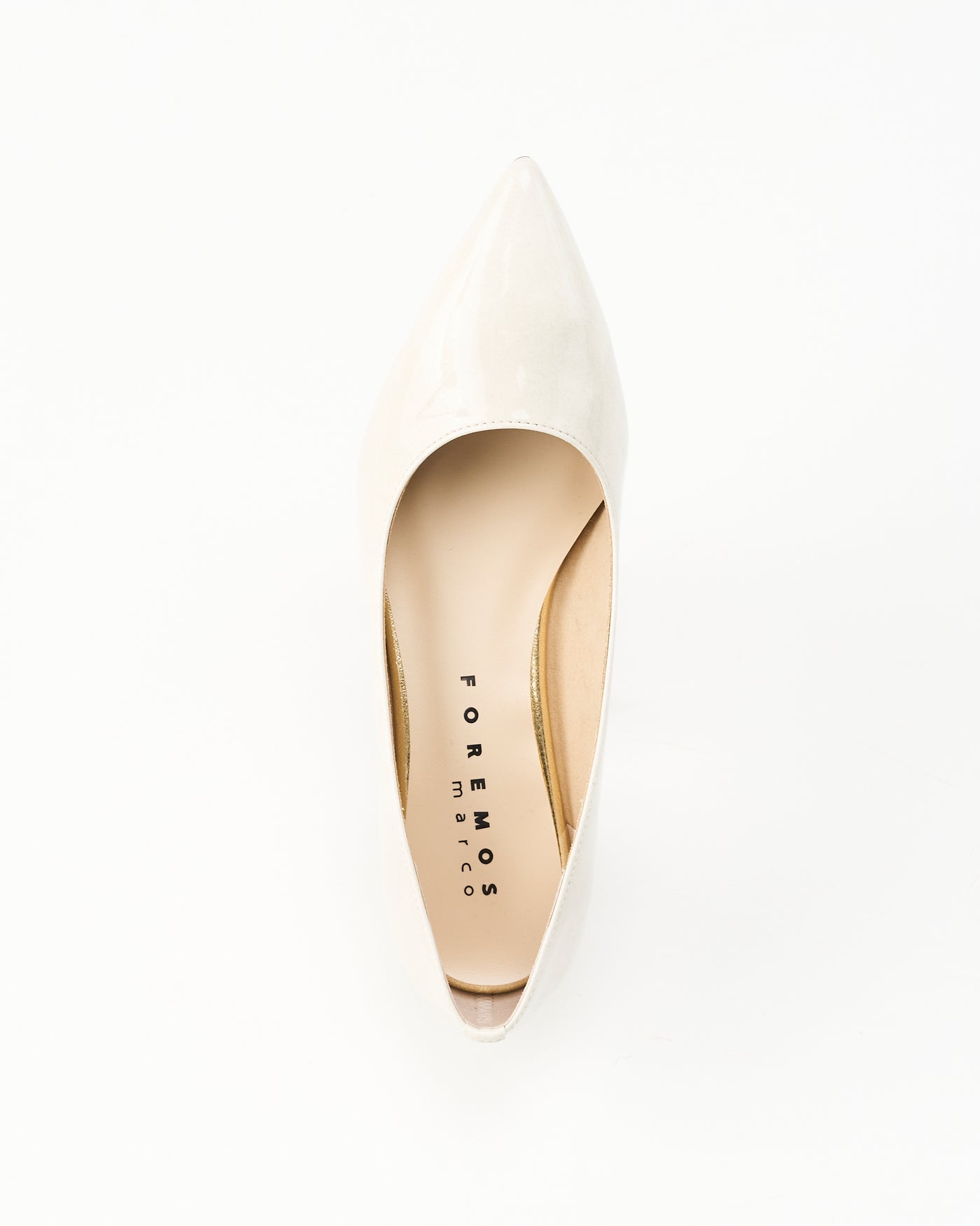 ポインテッドプレーンパンプス