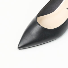 ポインテッドプレーンパンプス