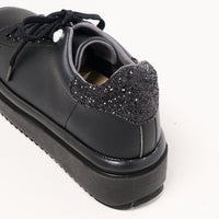 プラットフォームビジュースニーカー