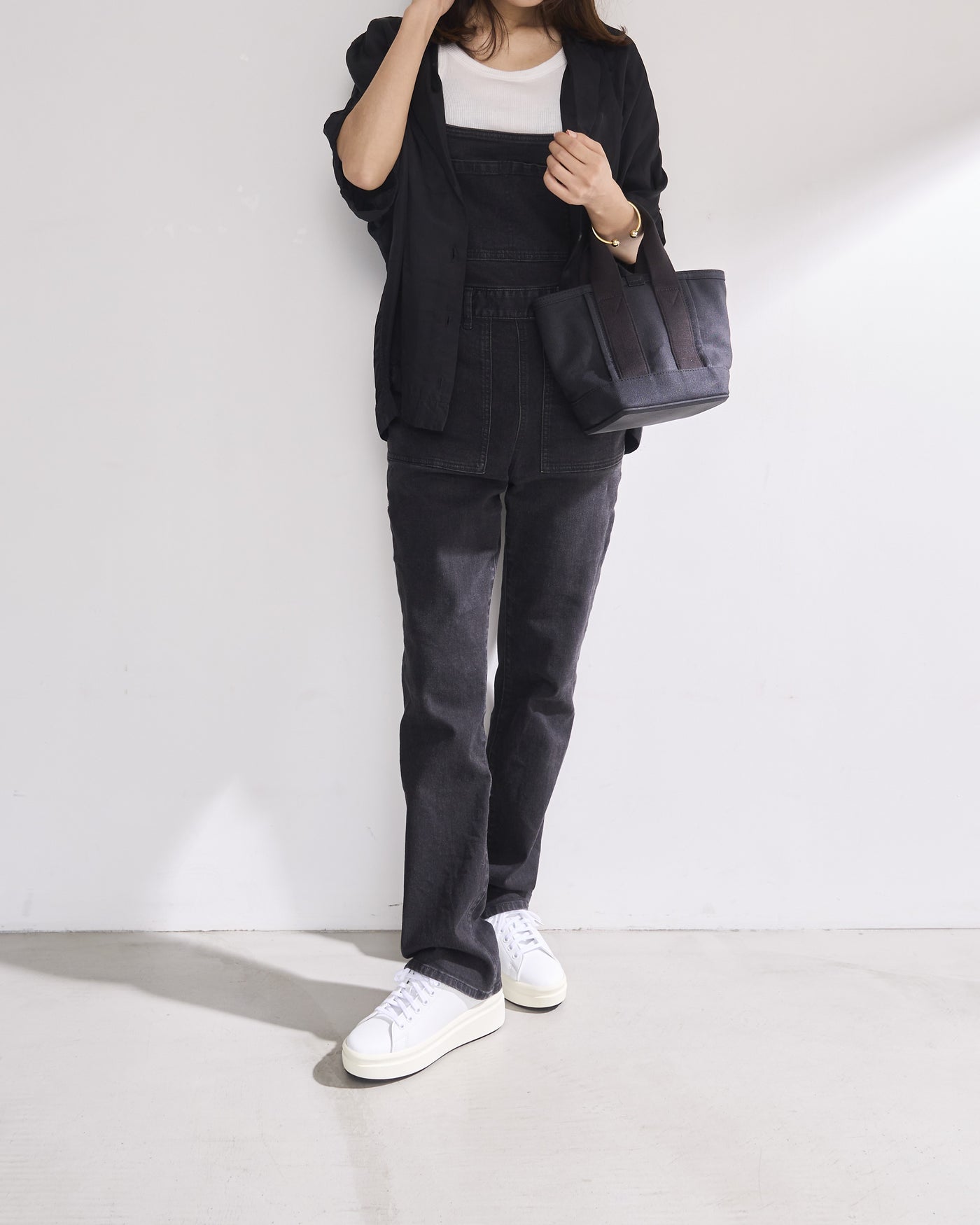 プラットフォームスニーカー