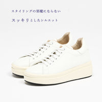 プラットフォームスニーカー