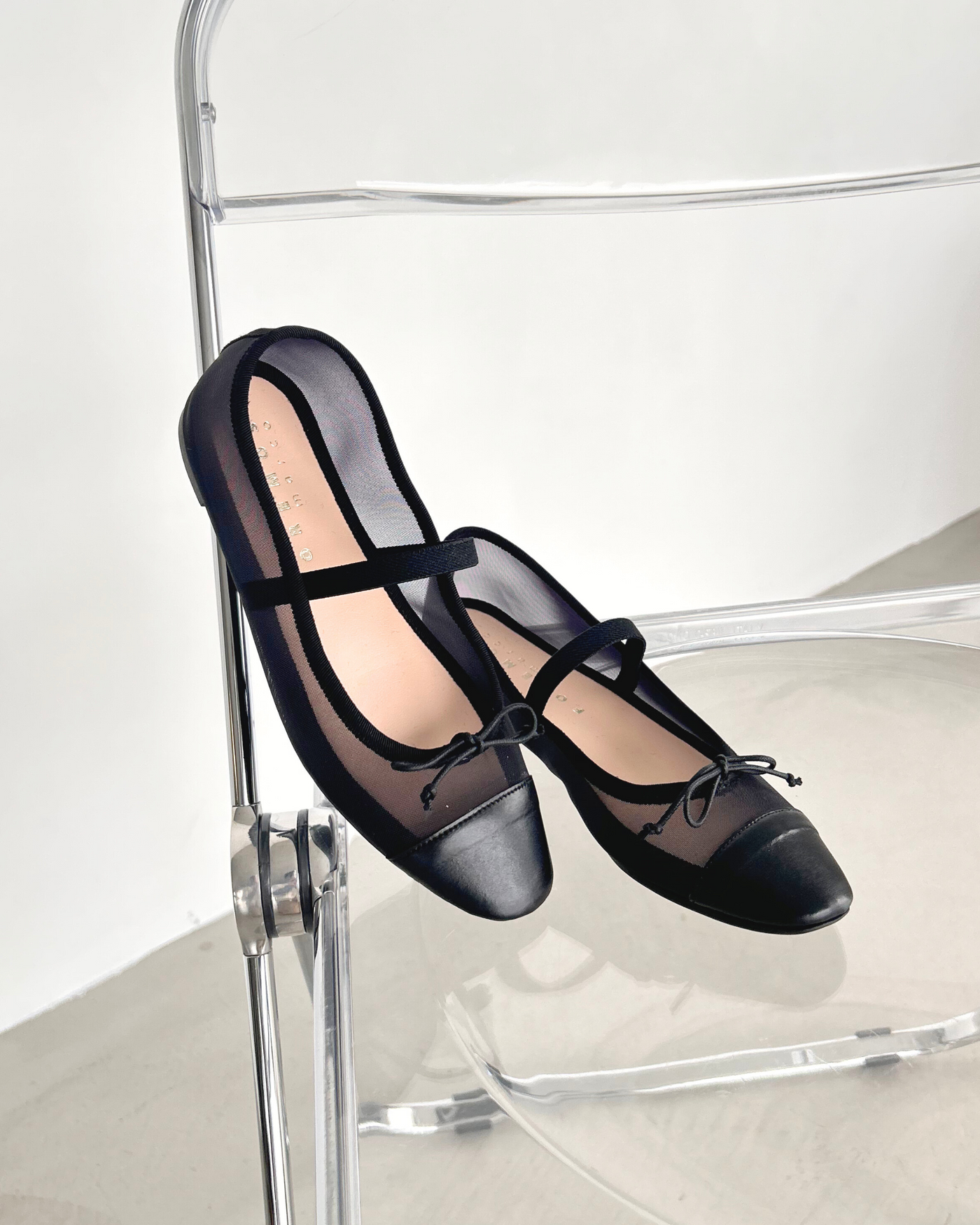 ストラップ付チュールバレエ