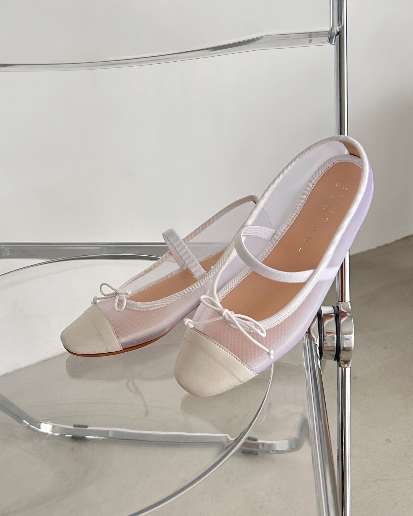 ストラップ付チュールバレエ