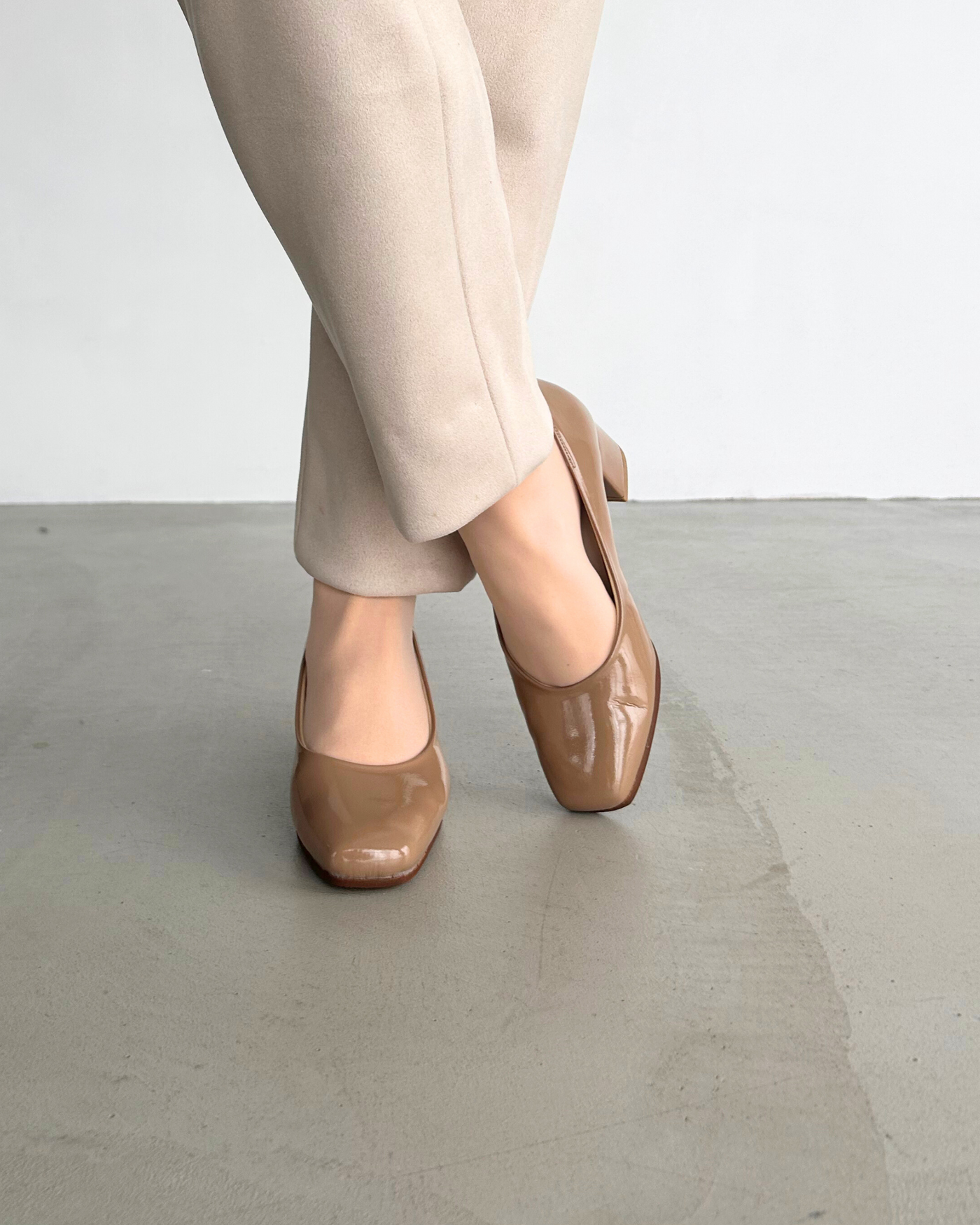 【マシュマロフィット】スクエアトウパンプス