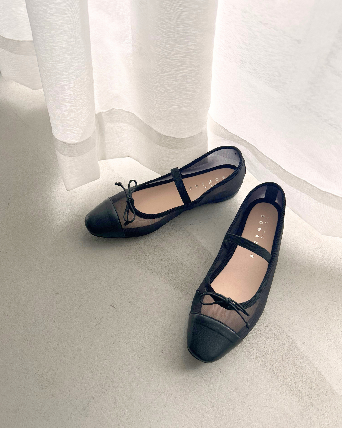 ストラップ付チュールバレエ