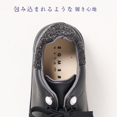 プラットフォームビジュースニーカー