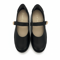 スニーカーメリージェン