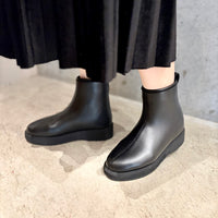 プラットフォームストレッチショートブーツ