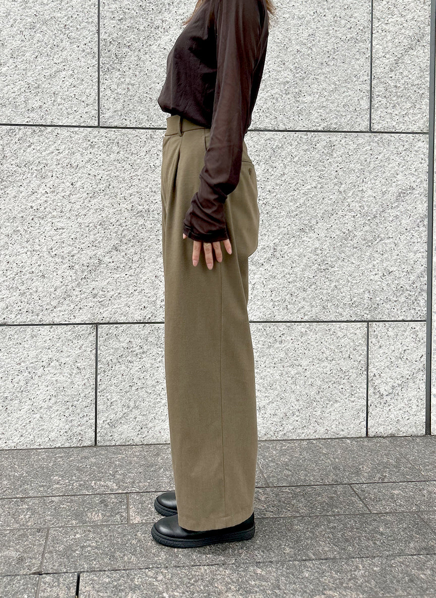 スニーカーメリージェン