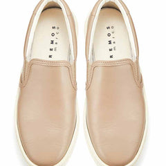 スリッポンスニーカー