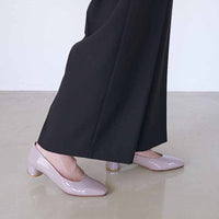 アシンメトリーカットパンプス