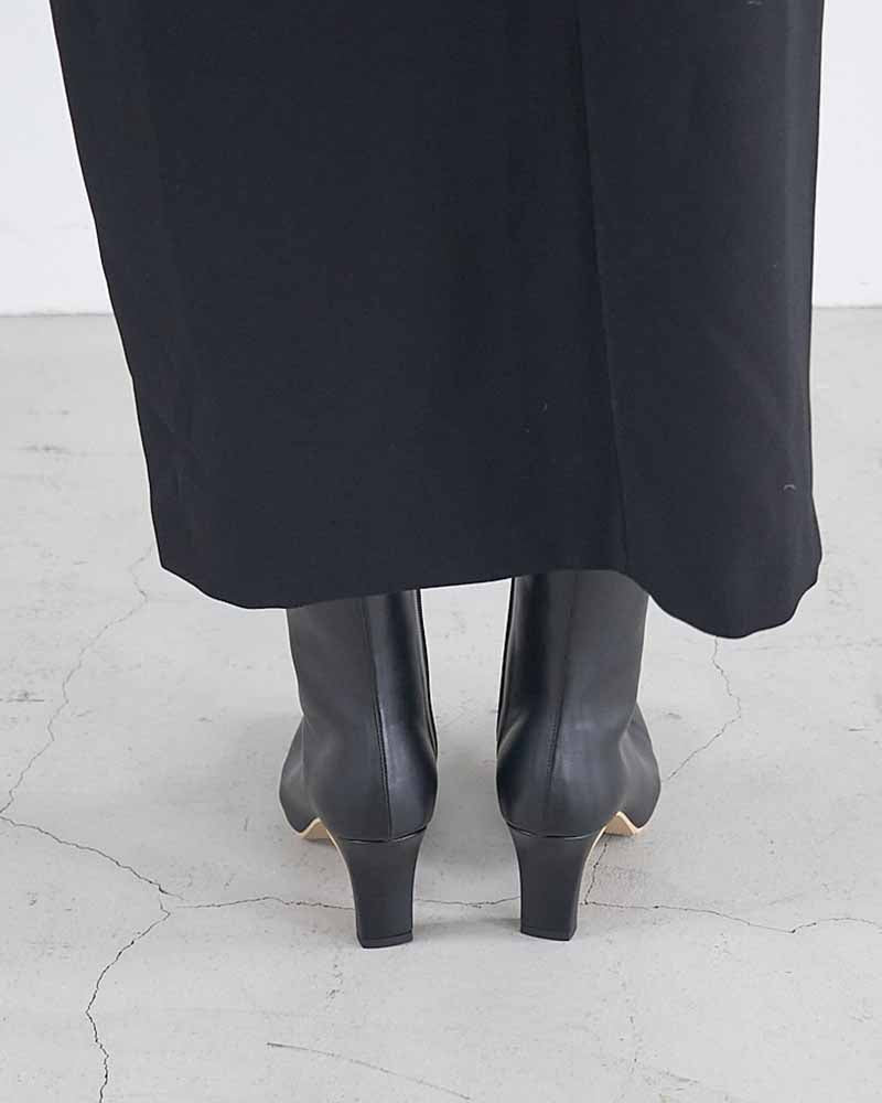 スクエアセンターシームブーツ