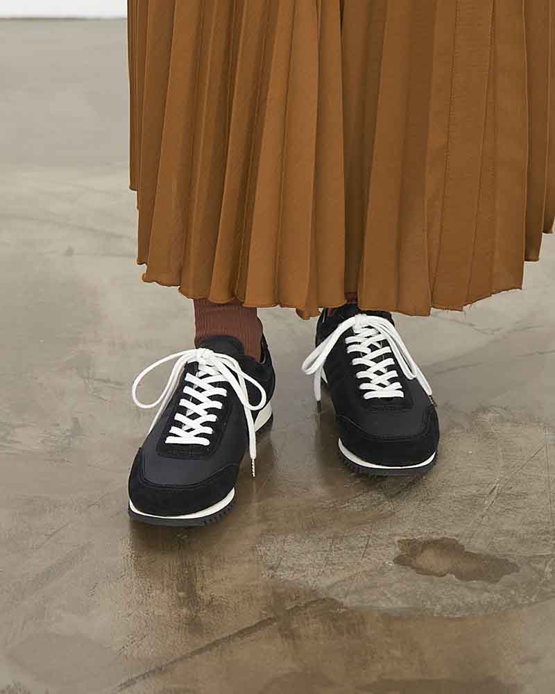 レザーコンビスニーカー