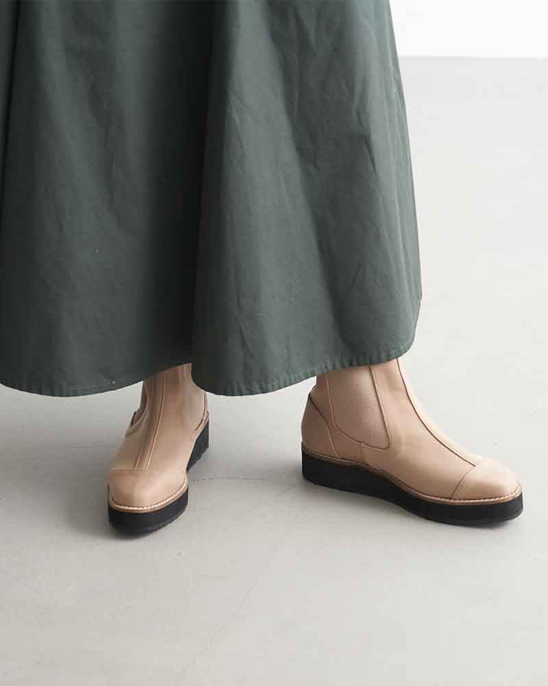 レインブーツ – FOREMOS