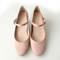 【マシュマロフィット】ビジューストラップパンプス