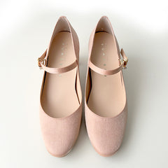 【マシュマロフィット】ビジューストラップパンプス