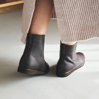 シンプルショートブーツ
