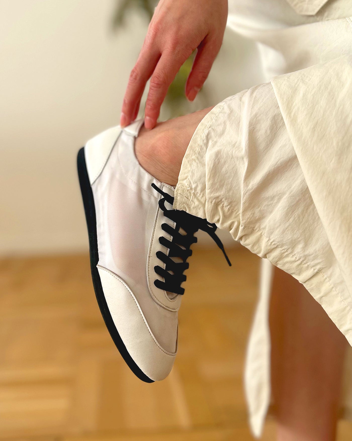 ポケッタブルスニーカー