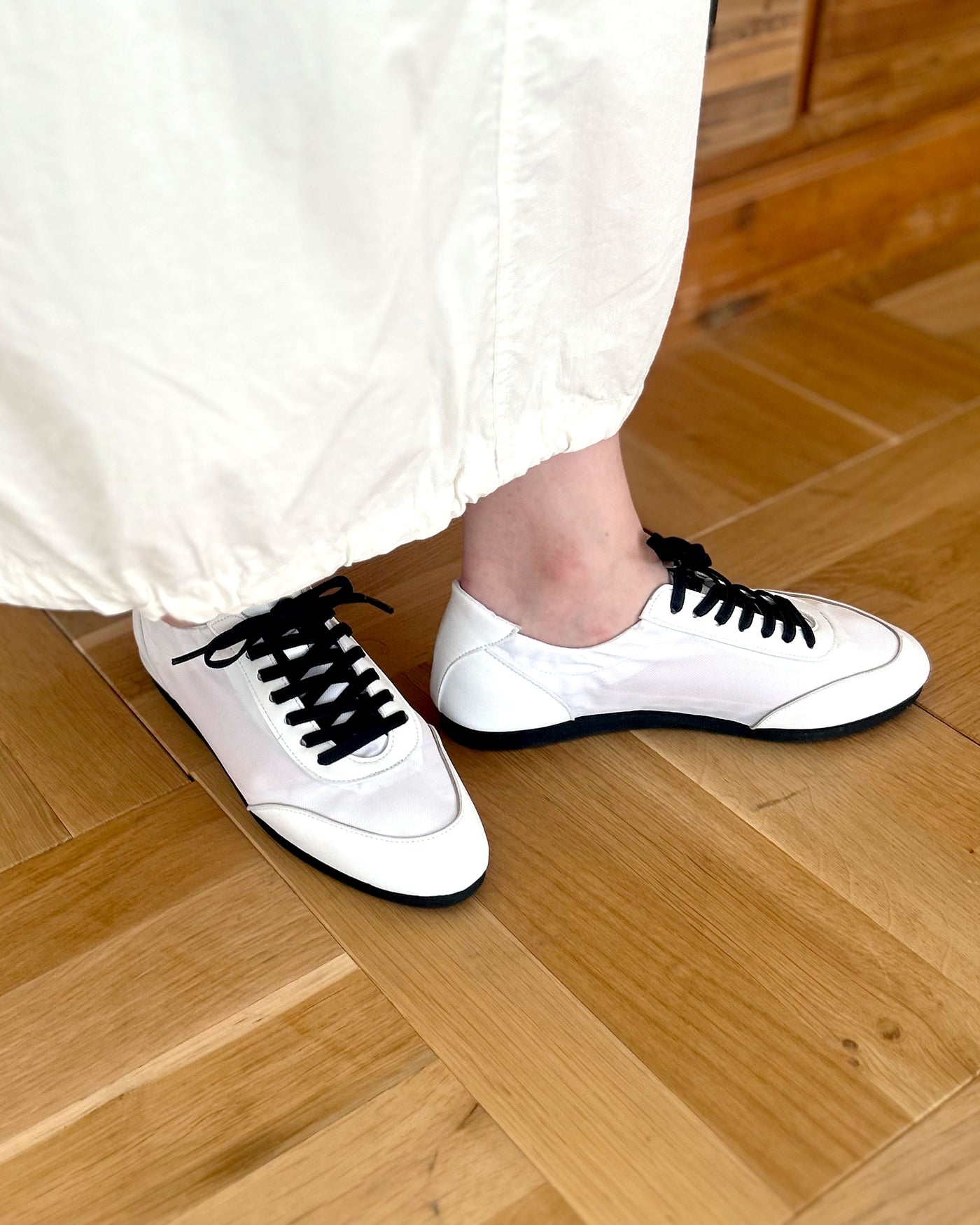 ポケッタブルスニーカー